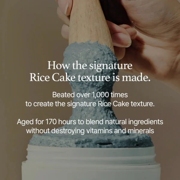 Arencia Blue Hyssop Cleanser key ingredients: French hyssop extract, rice powder and bentonite clay