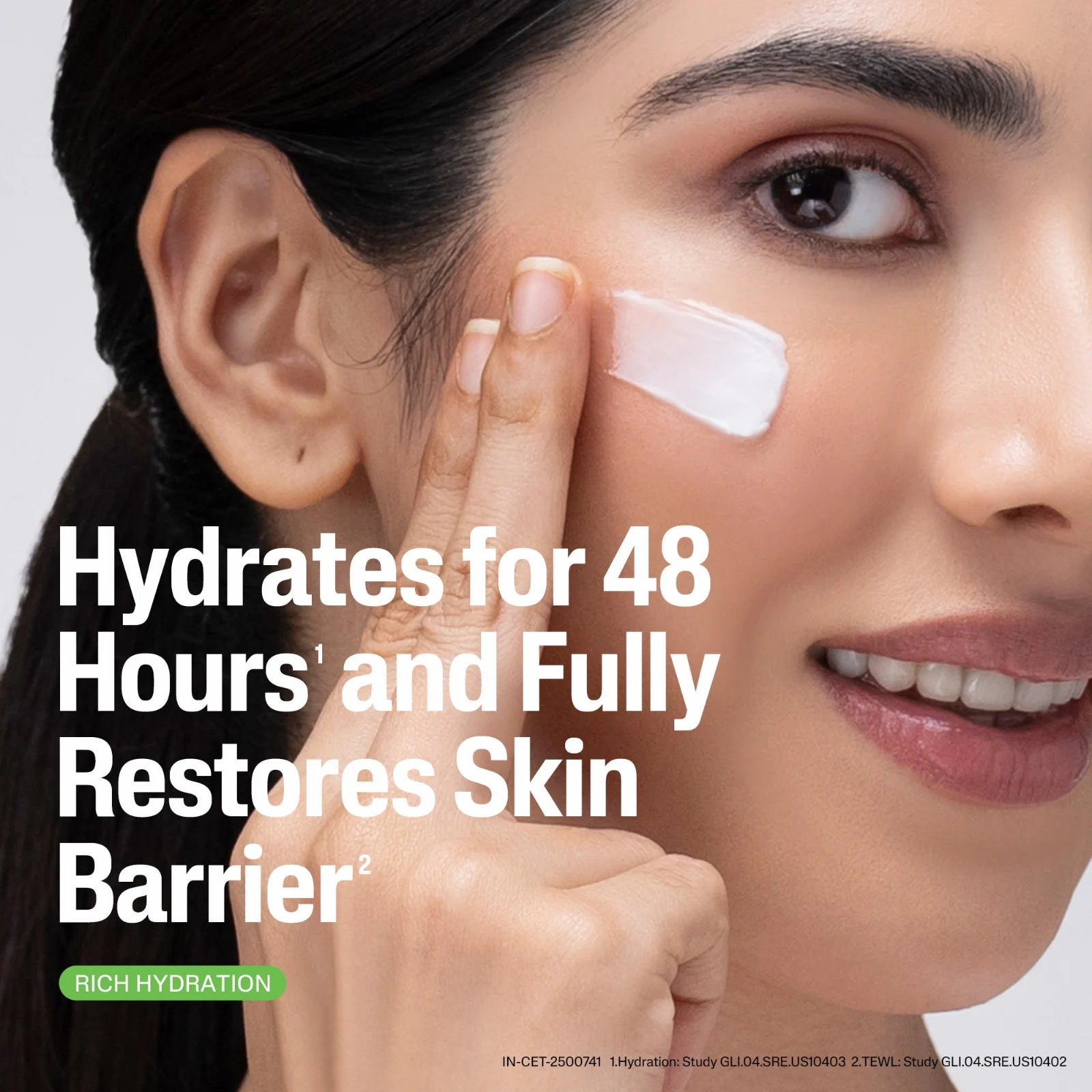 Cetaphil Moisturizing Cream hydrates for 48 hours and restores the skin barrier