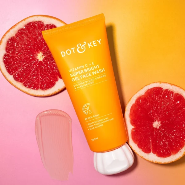 Dot & Key Vitamin C Face Wash 100ml front packshot