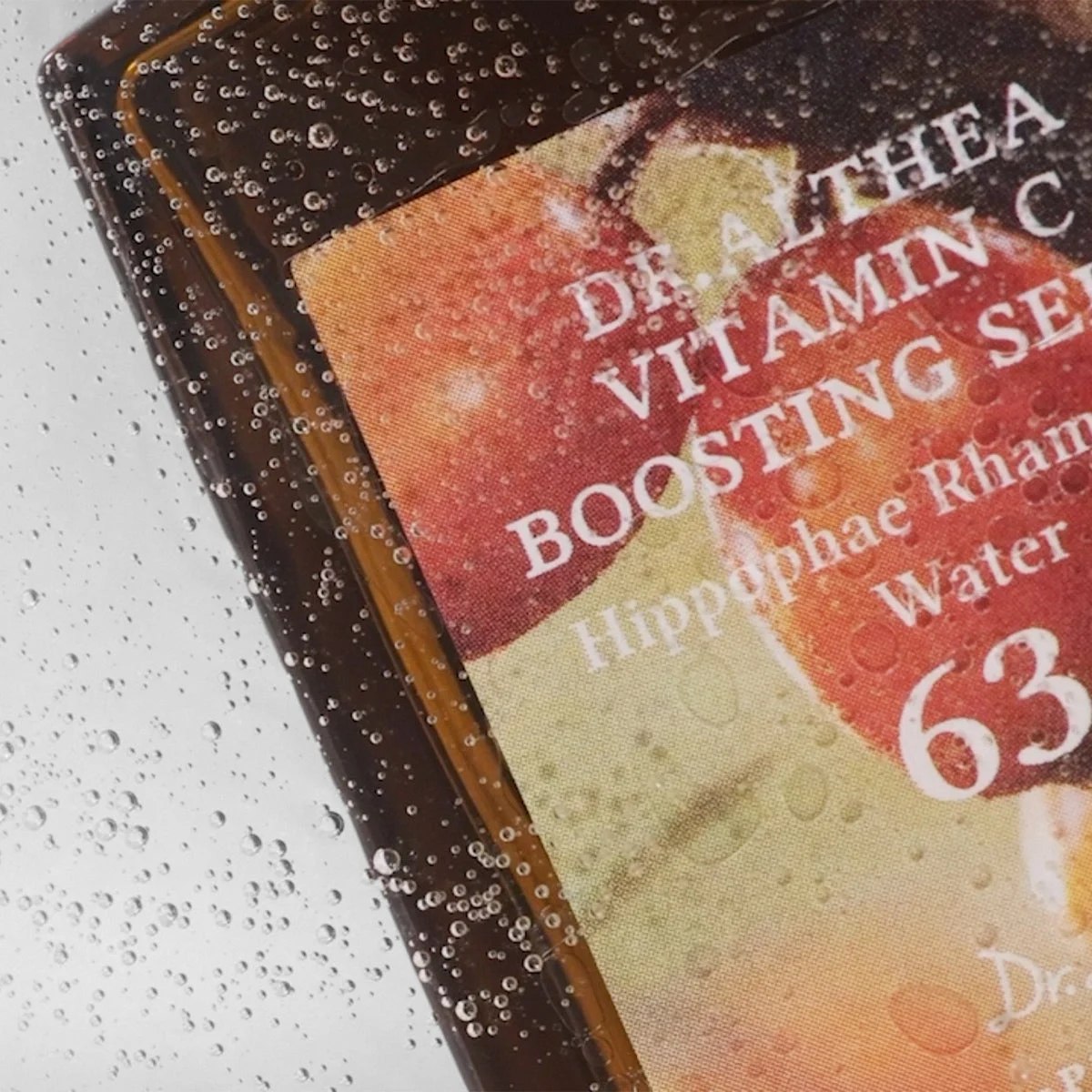 Dr Althea Vitamin C Boosting Serum label close-up