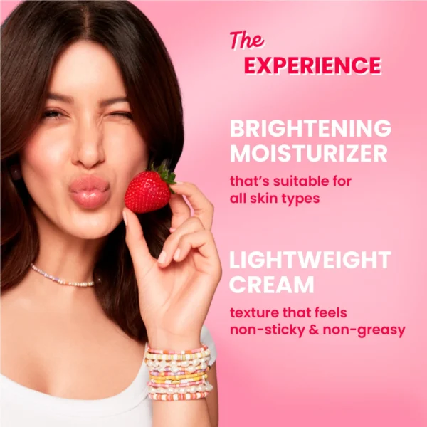 Dot & Key Strawberry Dew Moisturizer 80g texture