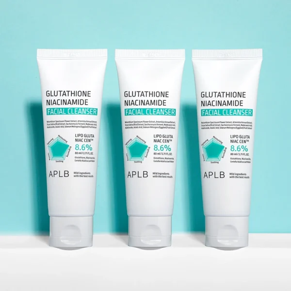 APLB Glutathione Niacinamide Cleanser 80ml texture