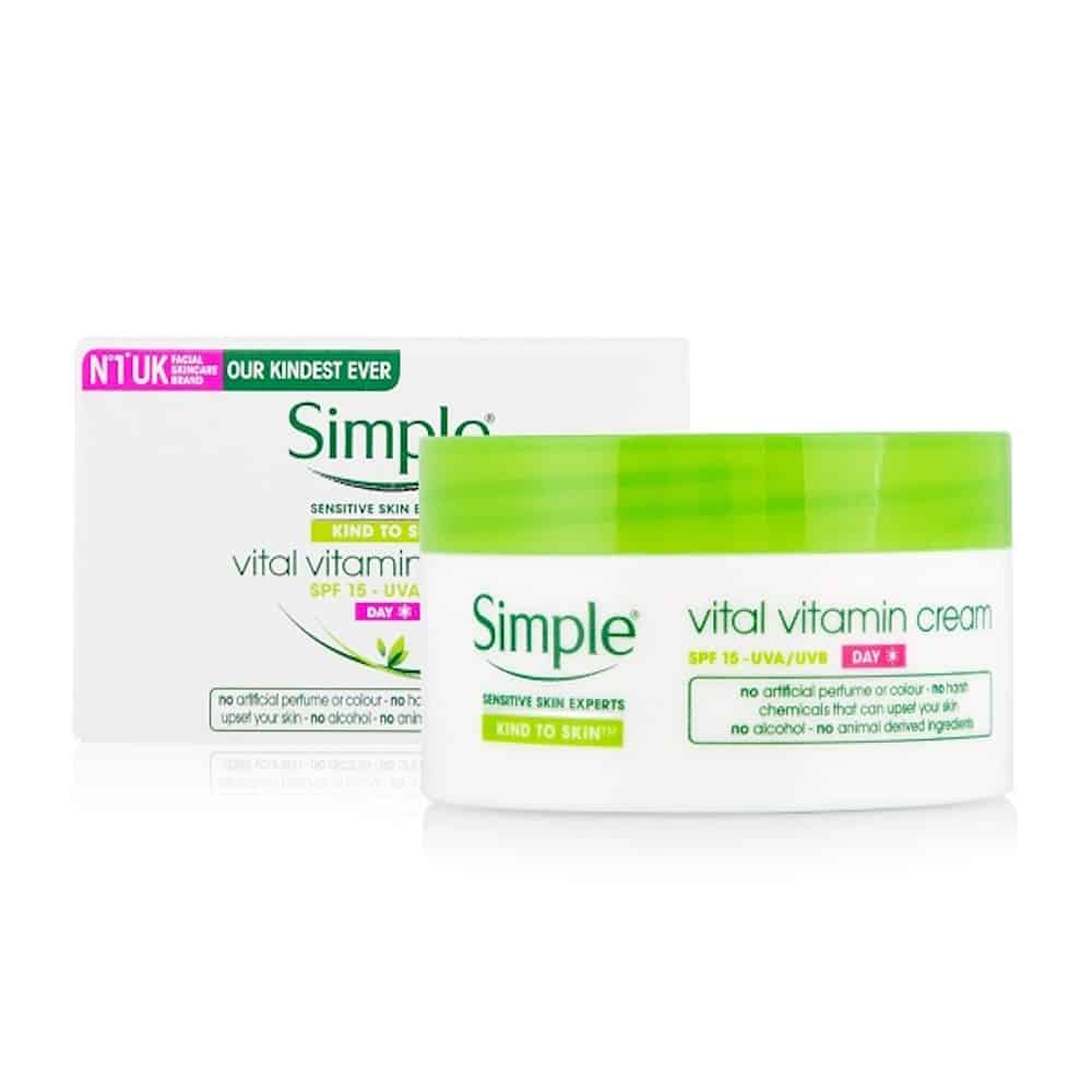 Simple Vital Vitamin Day Cream pack