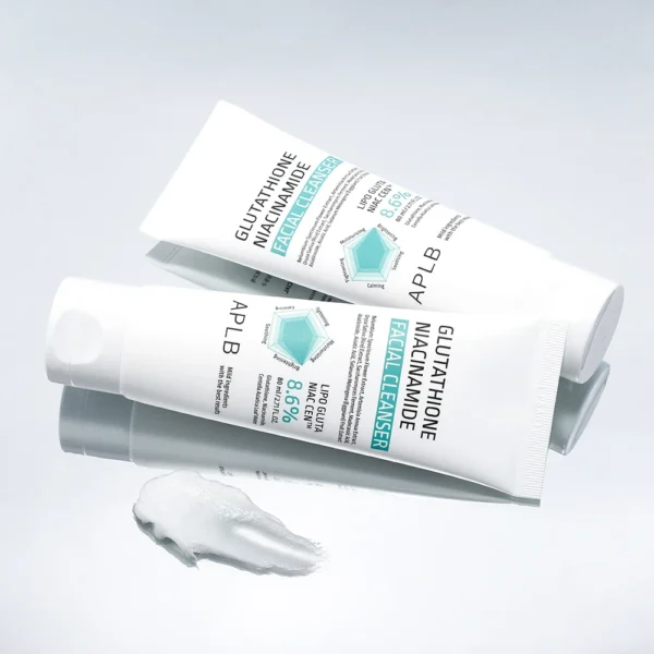 APLB Glutathione Niacinamide Cleanser 80ml lifestyle