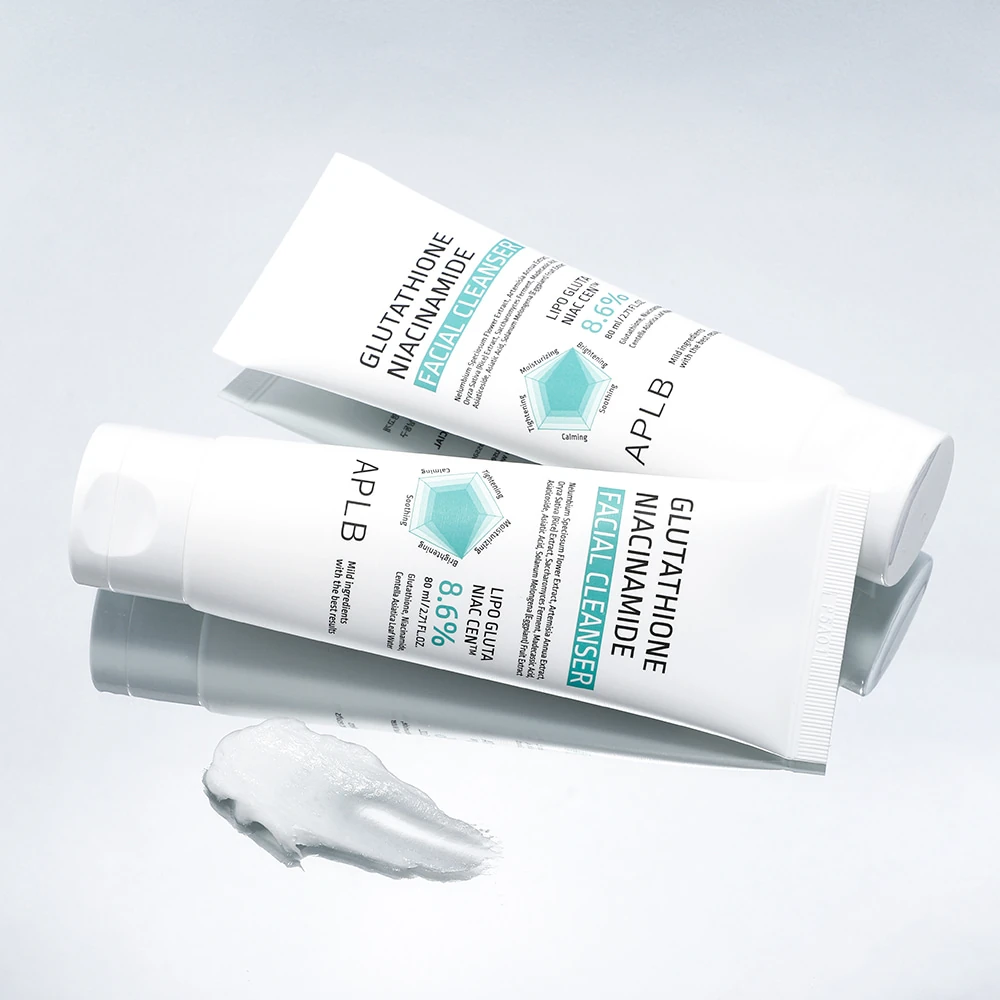 APLB Glutathione Niacinamide Cleanser 80ml lifestyle