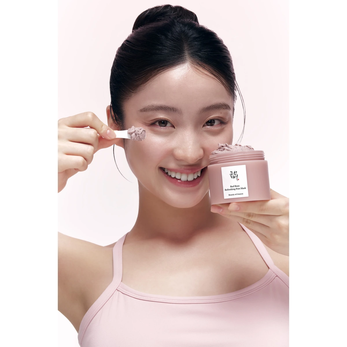 Beauty of Joseon Red Bean Refreshing Pore Mask texture and formula close-up